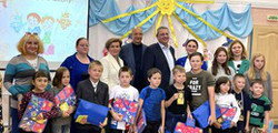 Ханты-Мансийский НПФ принял участие в акции «Собери ребёнка в школу»