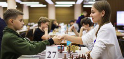 Ханты-Мансийский НПФ провел третий турнир по шахматам «Открытая игра»
