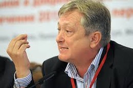 Президент Национальной ассоциации негосударственных пенсионных фондов (НАПФ) Константин Угрюмов поздравил правительство Югры и Ханты-Мансийский НПФ с вступлением фонда в систему гарантирования прав застрахованных лиц